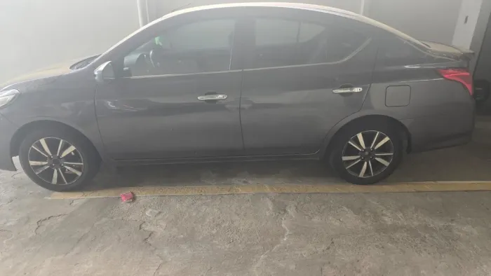 Nissan Versa SL 1.6 16V Flexstart 4P Aut. 2020