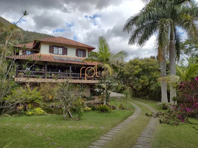 Casa à venda no bairro Samambaia - Petrópolis/RJ