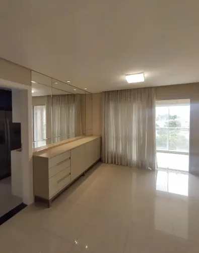 Alugo apartamento em condomínio Simgolare Adrianópolis