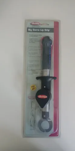 Alicate de contenção pesca com balança e trena Berkley Big Game Lip Grip