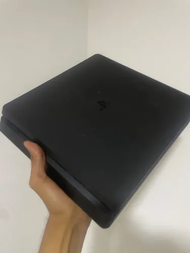 PS4 SLIM 1TB