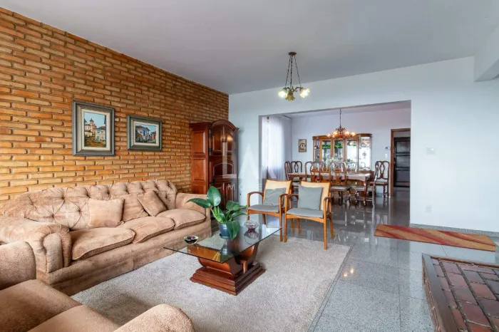 Casa à venda, 5 quartos, 1 suíte, 5 vagas, Santa Lúcia - Belo Horizonte/MG