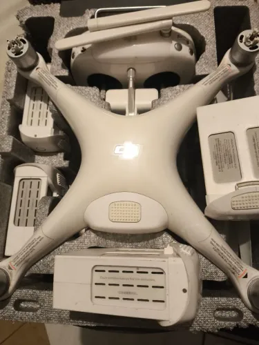 DRONE DJI PHANTOM 4 PRO