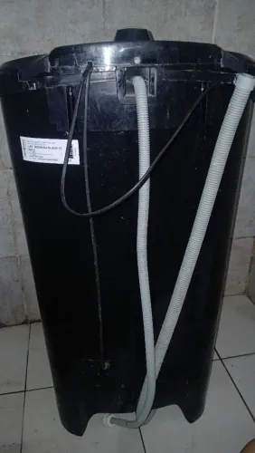 Tanquinho semi novo