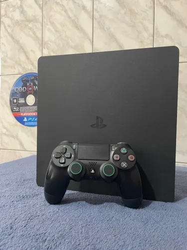 Ps4 Slim 1Tb 13.52 Impecável com 1 Controle Original e 1 jogo em CD