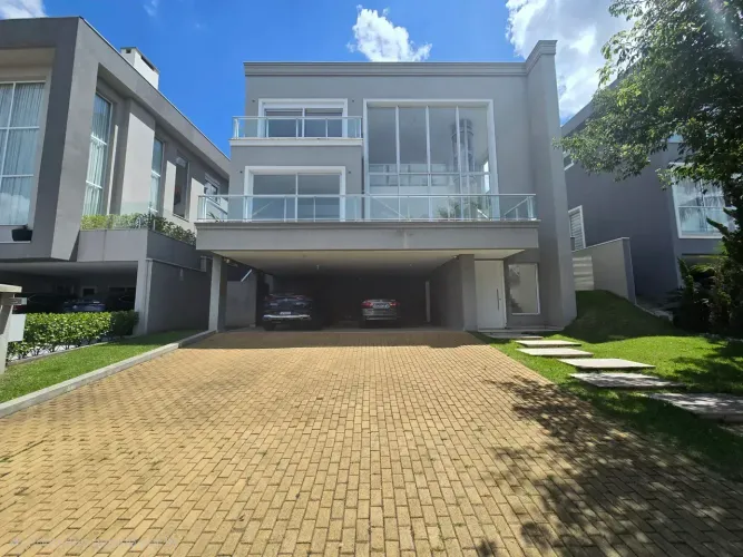 Linda casa a venda no condominio Burle Marx em Alphaville Santana de Parnaiba