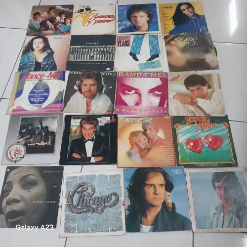 Disco de vinil 10 reais cada vários gêneros