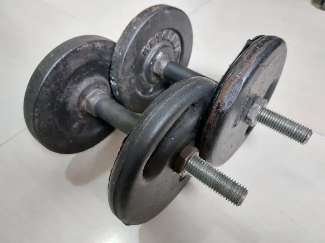 Kit halteres barra maciça 20kg anilhas
