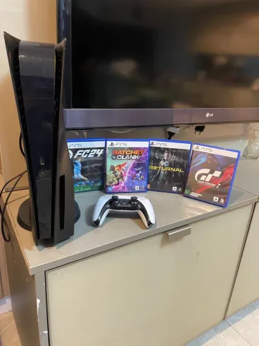 PlayStation 5 + jogos