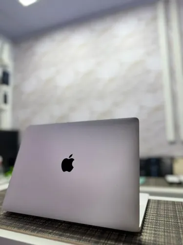 MACBOOK AIR M1 2020<br>R$ 3.699,00