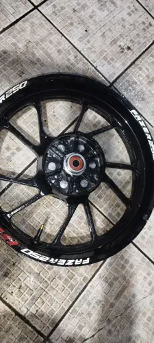 Roda da FZ 25