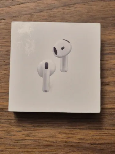 AirPods 4 COM cancelamento de ruído