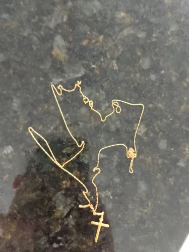 Cordão de ouro com pingente 18k