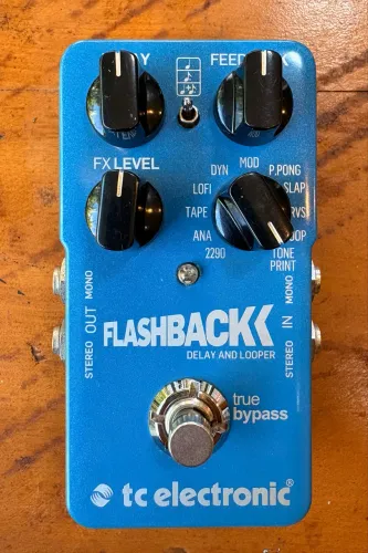 Pedal guitarra Tc Electronic Flashback delay e looper