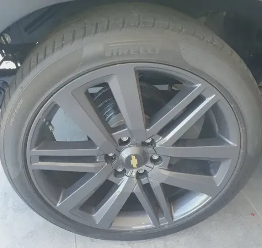 Vendo ou Troco Jogo de Rodas Aro 22 pneus Pickup Hilux S10 6x139