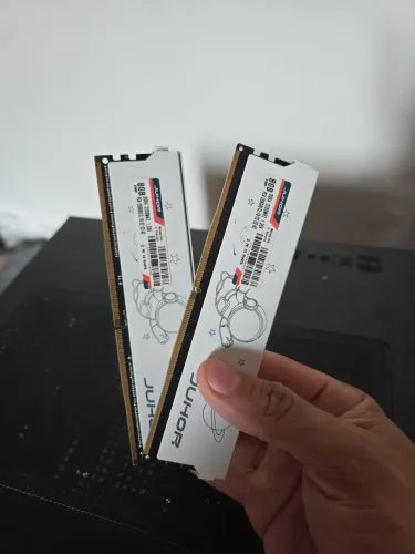 Memória RAM Junnor 2x8GB Ddr4 3200mhz
