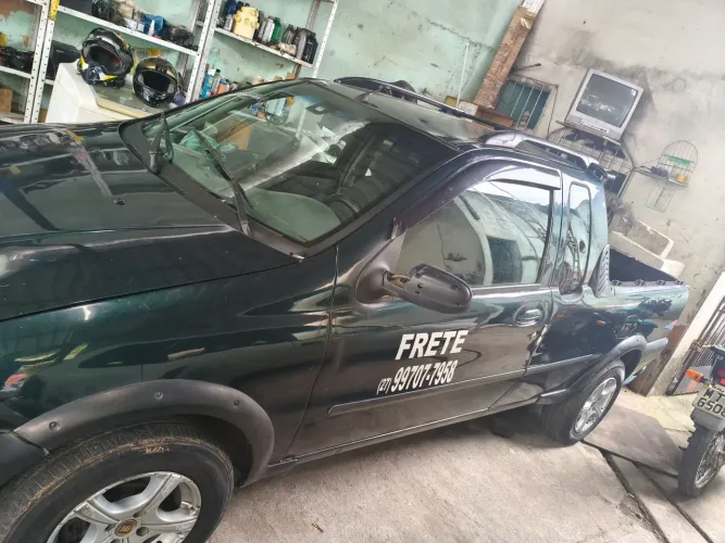 Fiat Strada LX 1.6 16V CE 2001