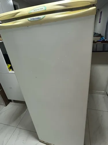 Geladeira Eletrolux usada