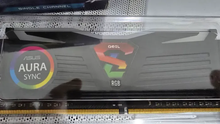 Memorias ddr4 GEIL 4 unidades.