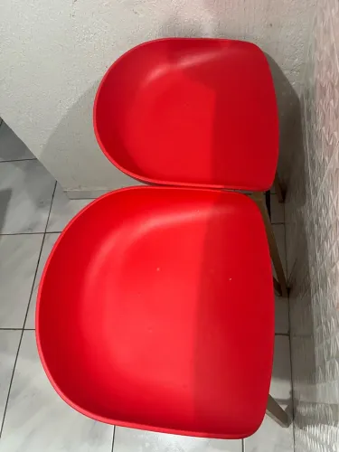 Par de Baquetas altas na cor vermelha