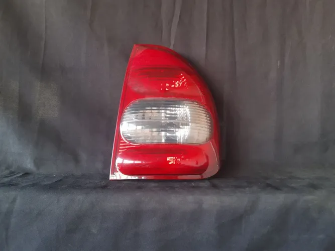 Lanterna traseira Corsa classic/ Corsa sedan 2000/10