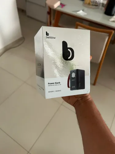 Power bank 60.000 mah novo sem uso