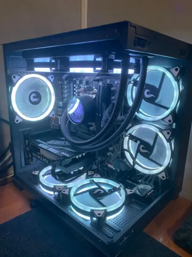 PC Gamer DDR5 - R5 7600x - 32Gb 6000Mhz - RTX 4060 8GB Galax