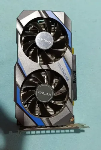 Placa de vídeo gtx1050ti galax troco em celular, preferência pocox7