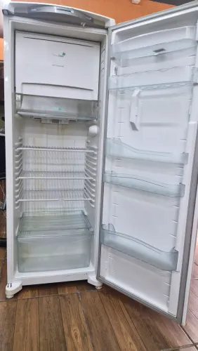Geladeira frost free