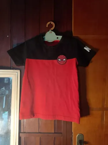 Camiseta homem aranha
