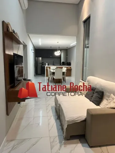 Vendo excelente casa no Condomínio Canada House.