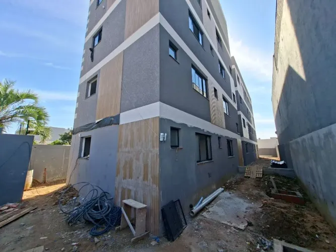 Kitnet com excelente localização à venda no bairro Hauer
