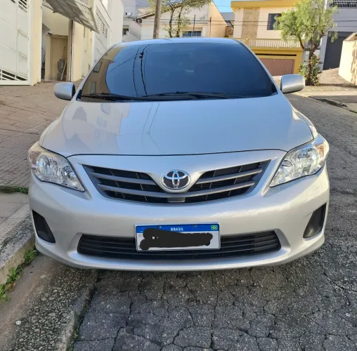 Toyota Corolla GLI 1.8 Flex 16V Aut. 2013
