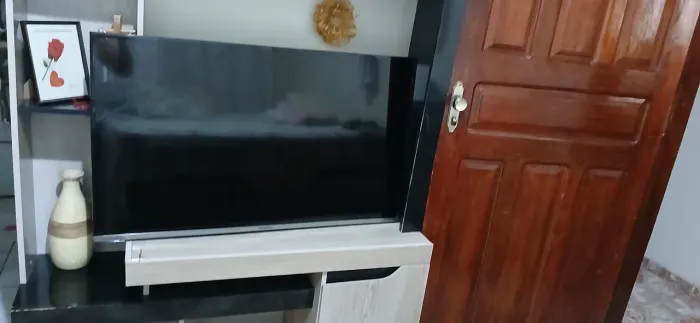 TV COM DEFEITO 