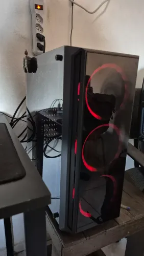 PC GAMER AMD RYZEN 5 5600GT