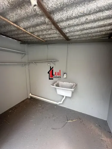 Casa para Venda em Presidente Prudente, SHIRAIWA, 2 dormitórios, 1 banheiro, 2 vagas