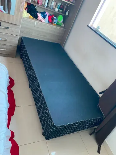 Base box solteiro