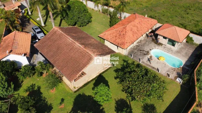 Belíssima Chácara com 2 dormitórios à venda, 1800 m² - Centro - Bom Jardim/RJ