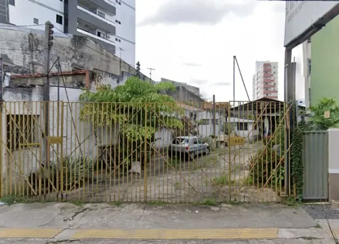 Terreno c/ Galpão | Umarizal (Corredor da Bernal do Couto, próx. 14 de Março e Alcindo Cac