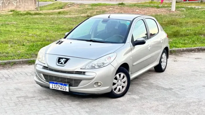 Peugeot 207 XR Sport 1.4 Flex 8V 5P 2012