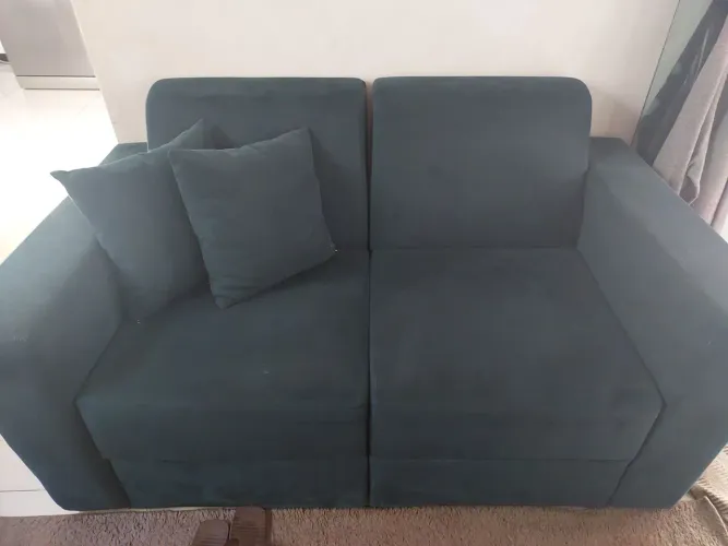 Vendo  sofa  