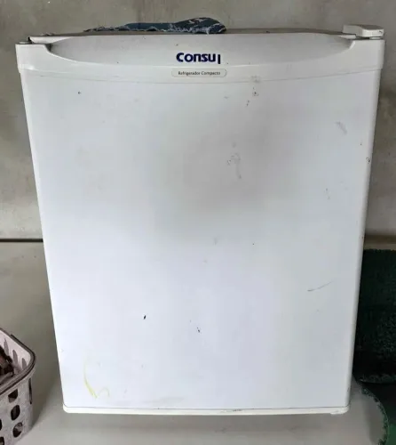 Frigobar Consul 80 litros 