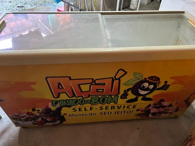 Freezer expositor Metalfrio 460L