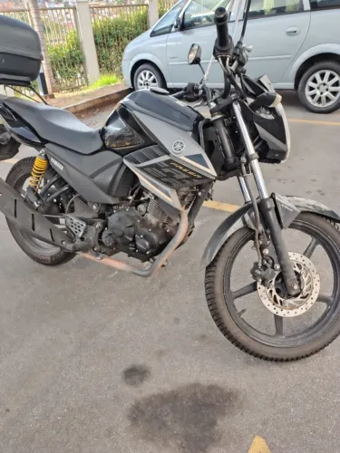 Vendo Moto Yamaha Fazer SED 150