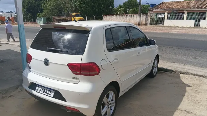 Toyota Etios Platinum Sed. 1.5 Flex 16V 4P Mec. 2016