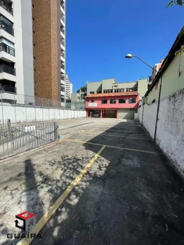 Terreno à venda 20 vagas Bastos - Santo André - SP