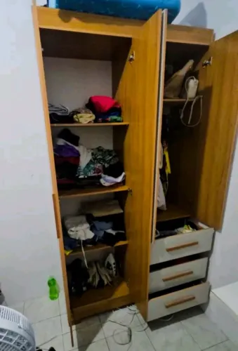 GUARDA ROUPA DE SOLTEIRO 