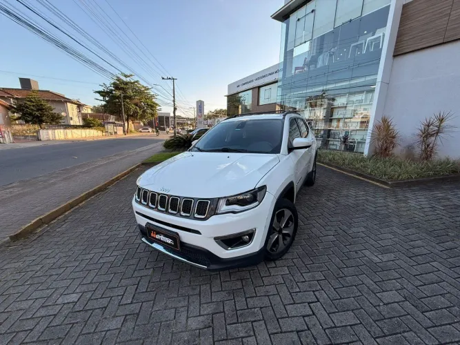 Jeep Compass Longitude 2.0 4X2 Flex 16V Aut. 2017