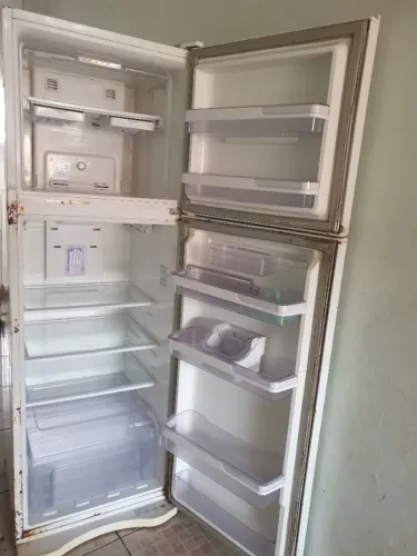 Geladeira Electrolux