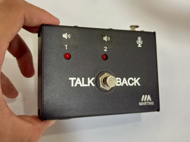 Pedal talkback leds + isolador de audio com trava + bateria recarregavel
